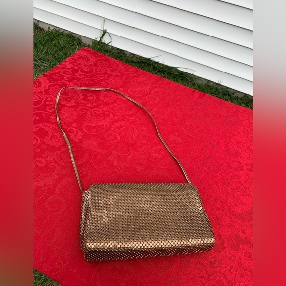 Vintage Bueno purse metallic mesh overlay snap‎ button closure - Picture 3 of 10